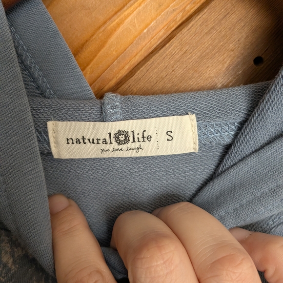 Natural Life Cropped Hoodie Size Small - Picture 3 of 6